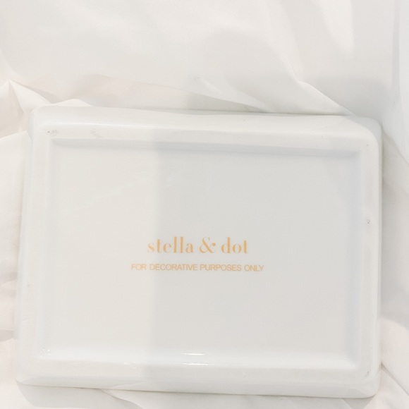 Stella & Dot small jewelry tray - Picture 2 of 2